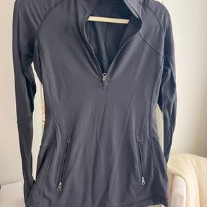 Lululemon half zipper pullover with pockets